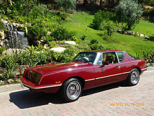 Studebaker : 2 DOOR COUPE TAN LEATHER-BURGUNDY PIPING 1984 avanti coupe leather interior power recaro seats many luxury featurs